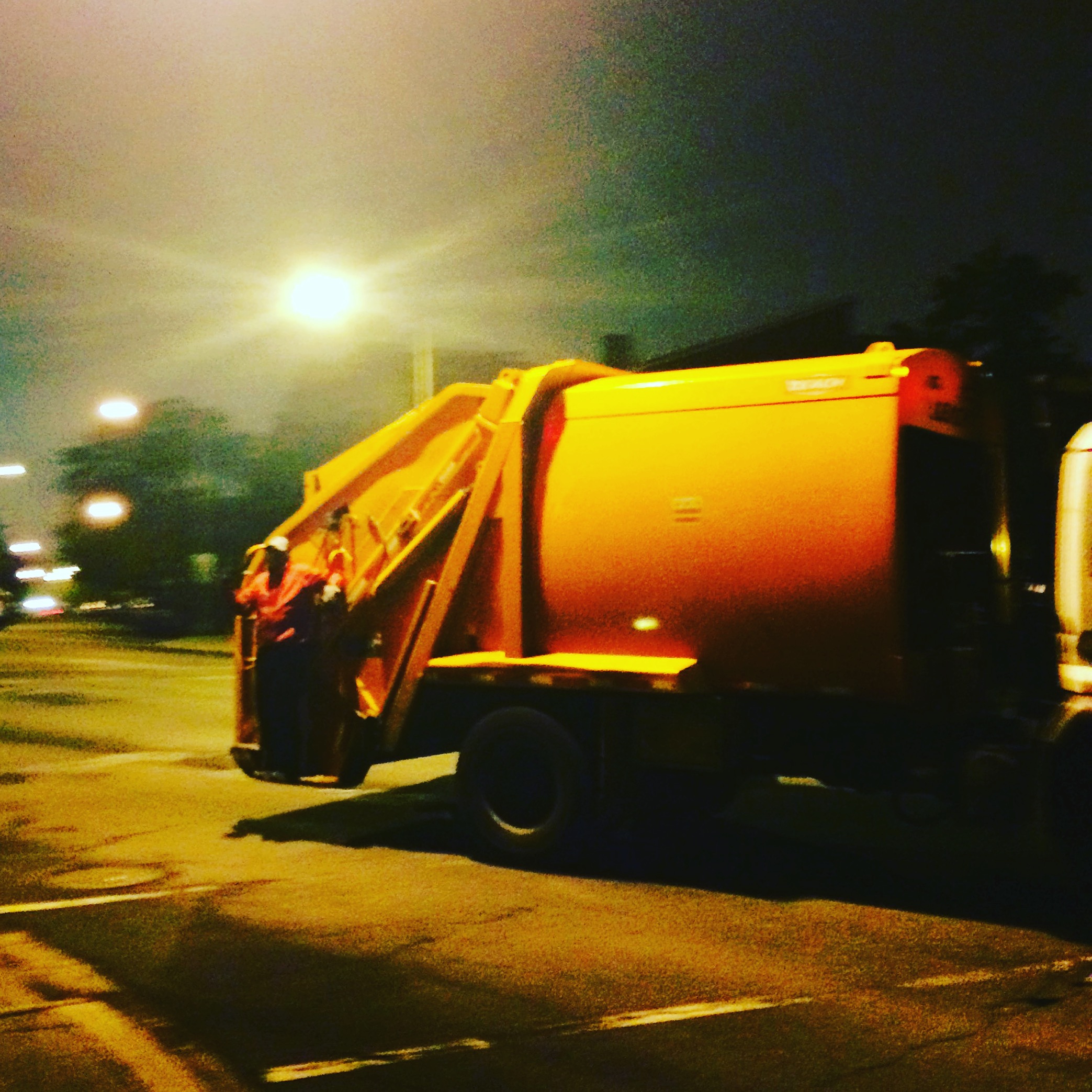 instagram of trash truck